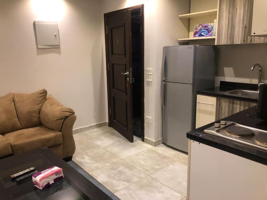 Appartement Lovely In The Heart Of Heliopolis, *